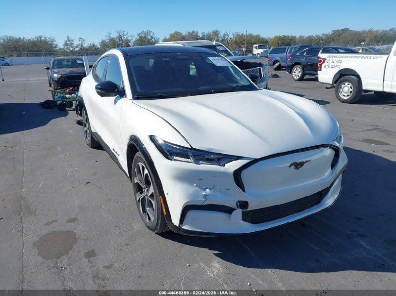 2021 Ford Mustang Mach-e Premium