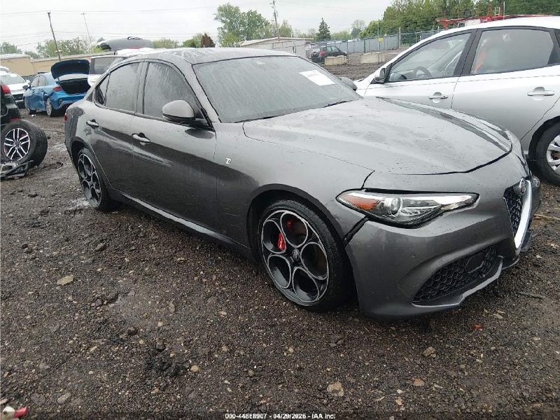 2022 Alfa Romeo Giulia TI AWD